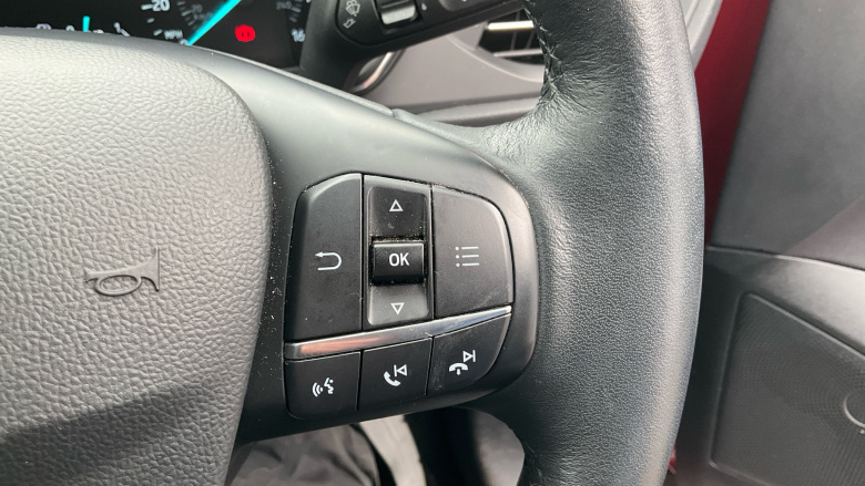 Ford Focus 1.0 EcoBoost 125 Titanium 5dr Petrol Hatchback